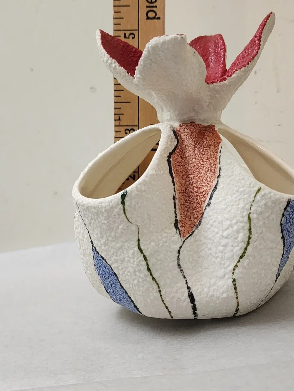 Vintage MCM Crown Devon A404 Handkerchief Multi Pocket Posy Vase Collector Piece